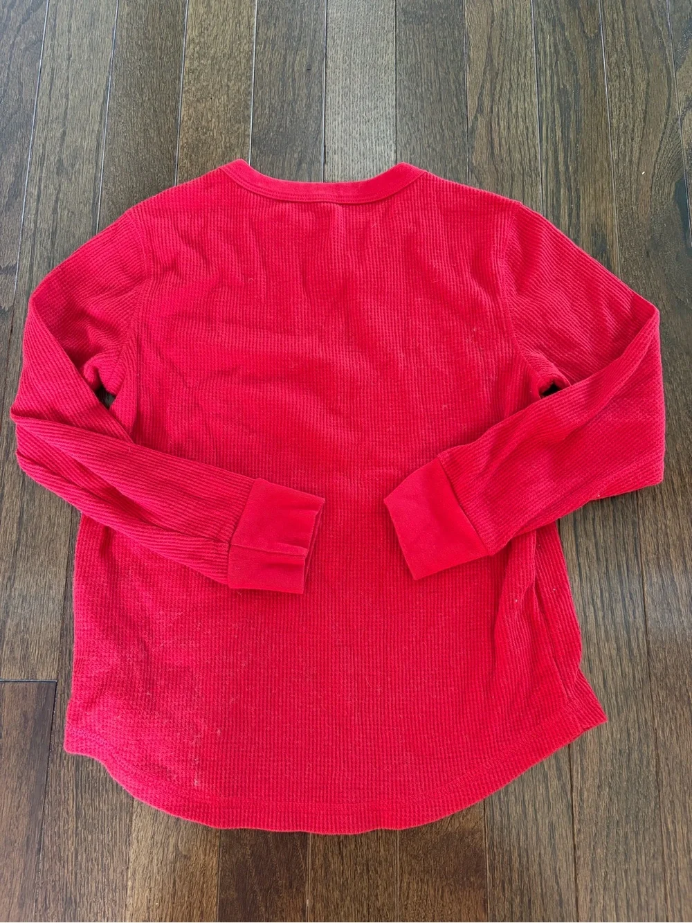 Old Navy Red Long-Sleeve Waffle Knit California Graphic Tee